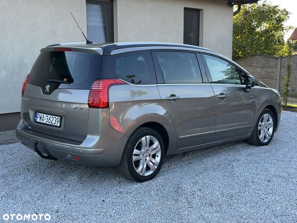 Peugeot 5008 HDI FAP 150 Allure - 6