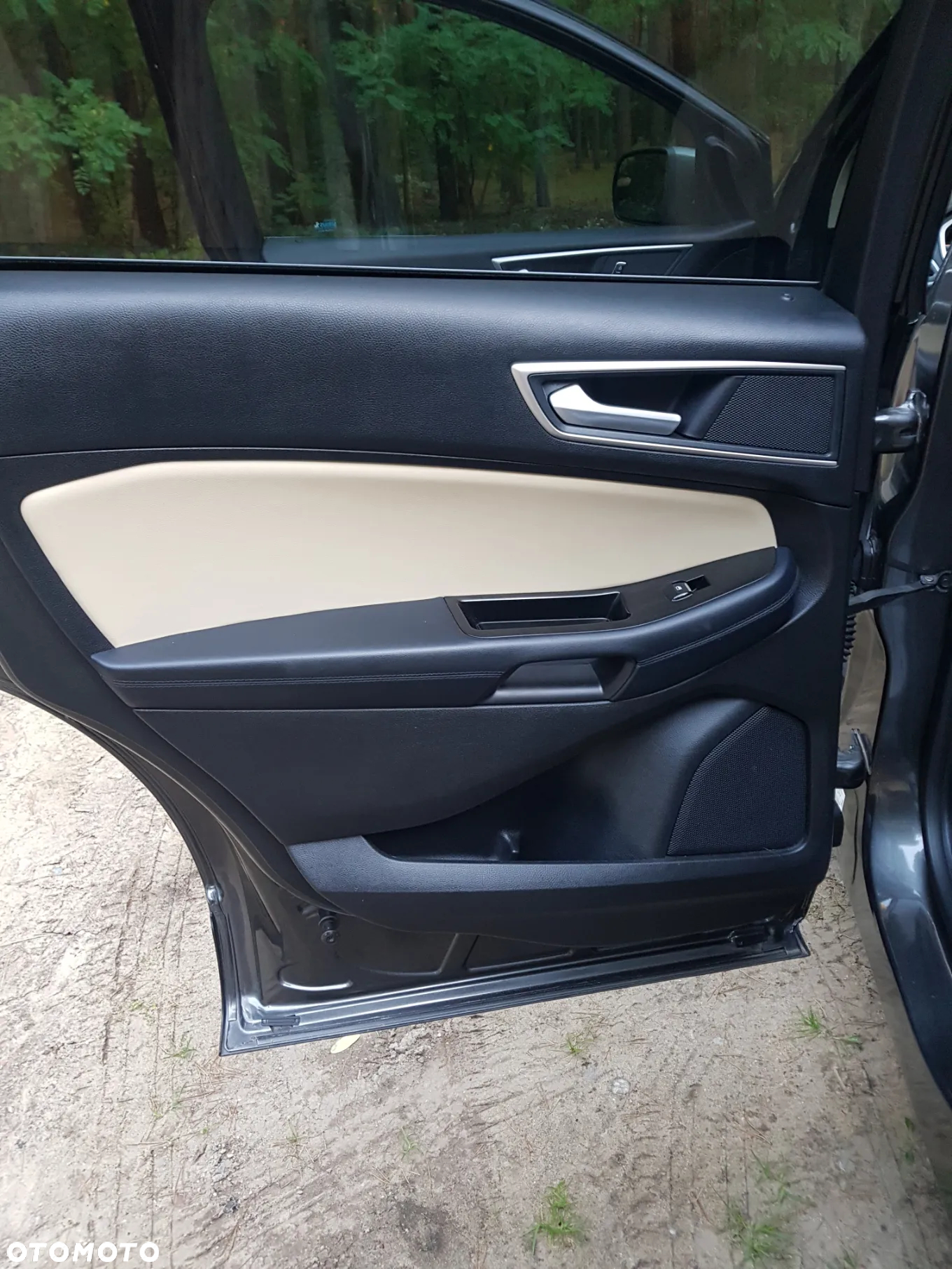 Ford Edge - 15