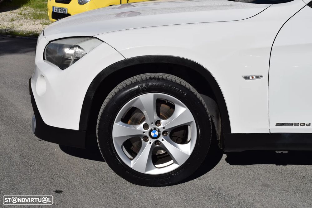BMW X1 20 d sDrive EDynamics Line Sport - 14