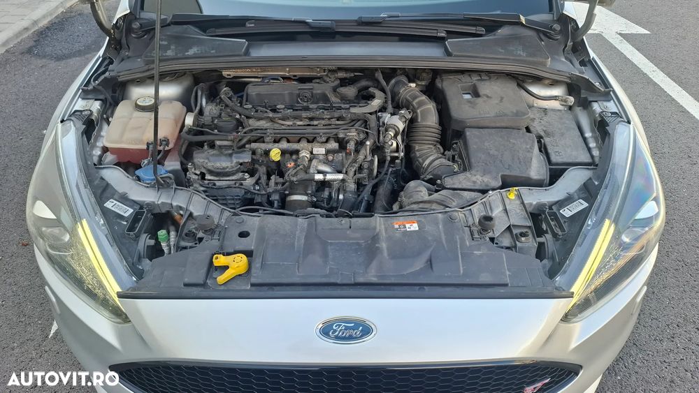 Ford Focus - 15