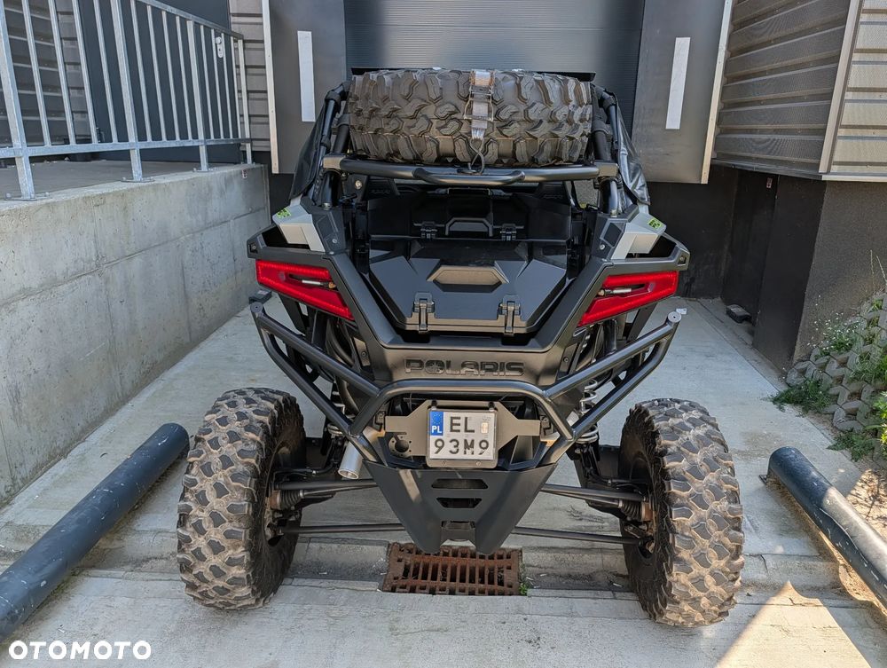 Polaris RZR - 14