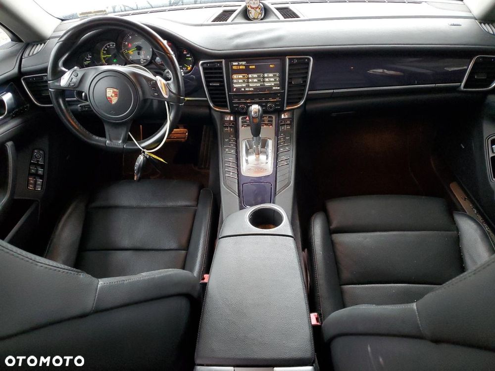 Porsche Panamera S E-Hybrid - 8