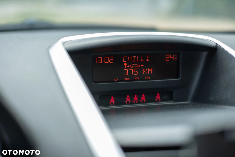 Peugeot 207 1.4 16V Trendy - 28