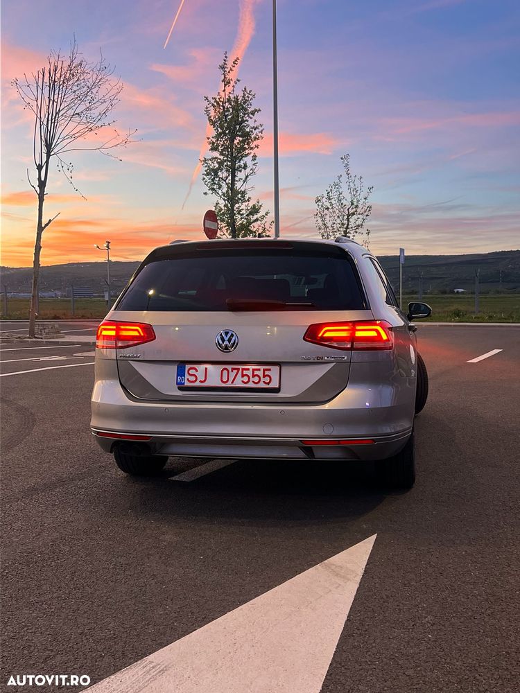 Volkswagen Passat 2.0 TDI DSG Highline - 4