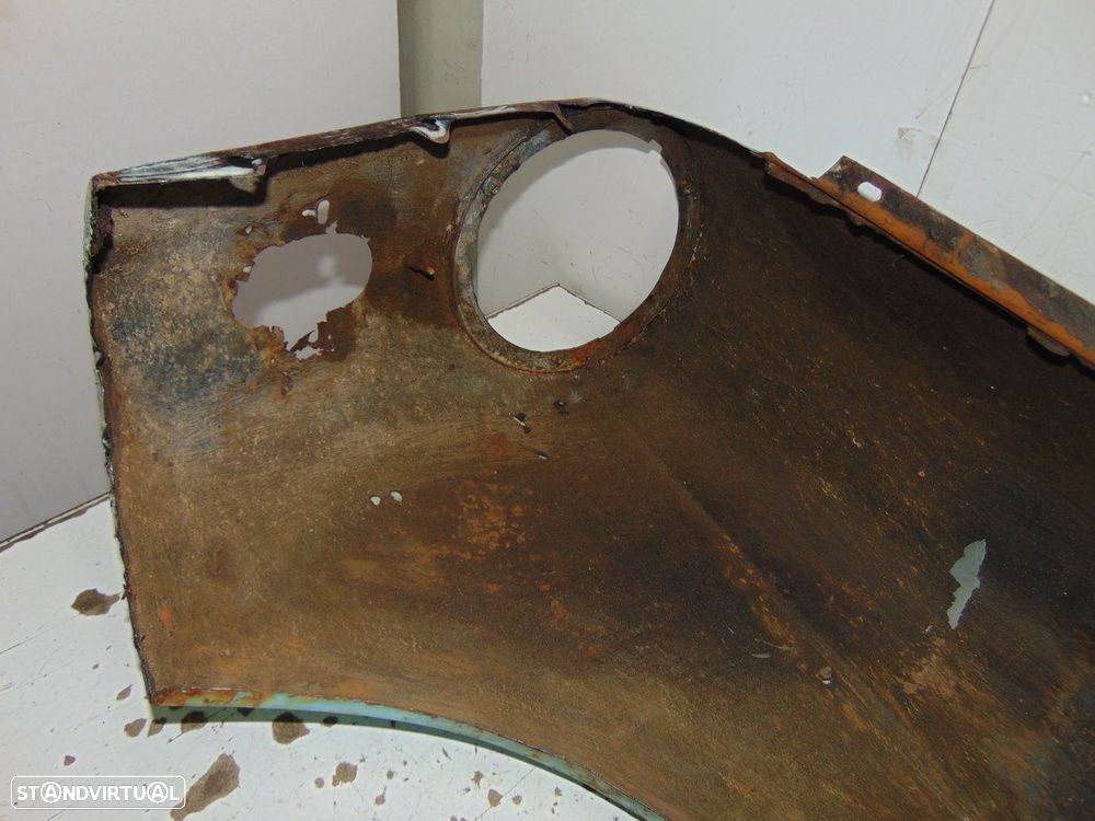 Peugeot 404 guarda lamas - 8