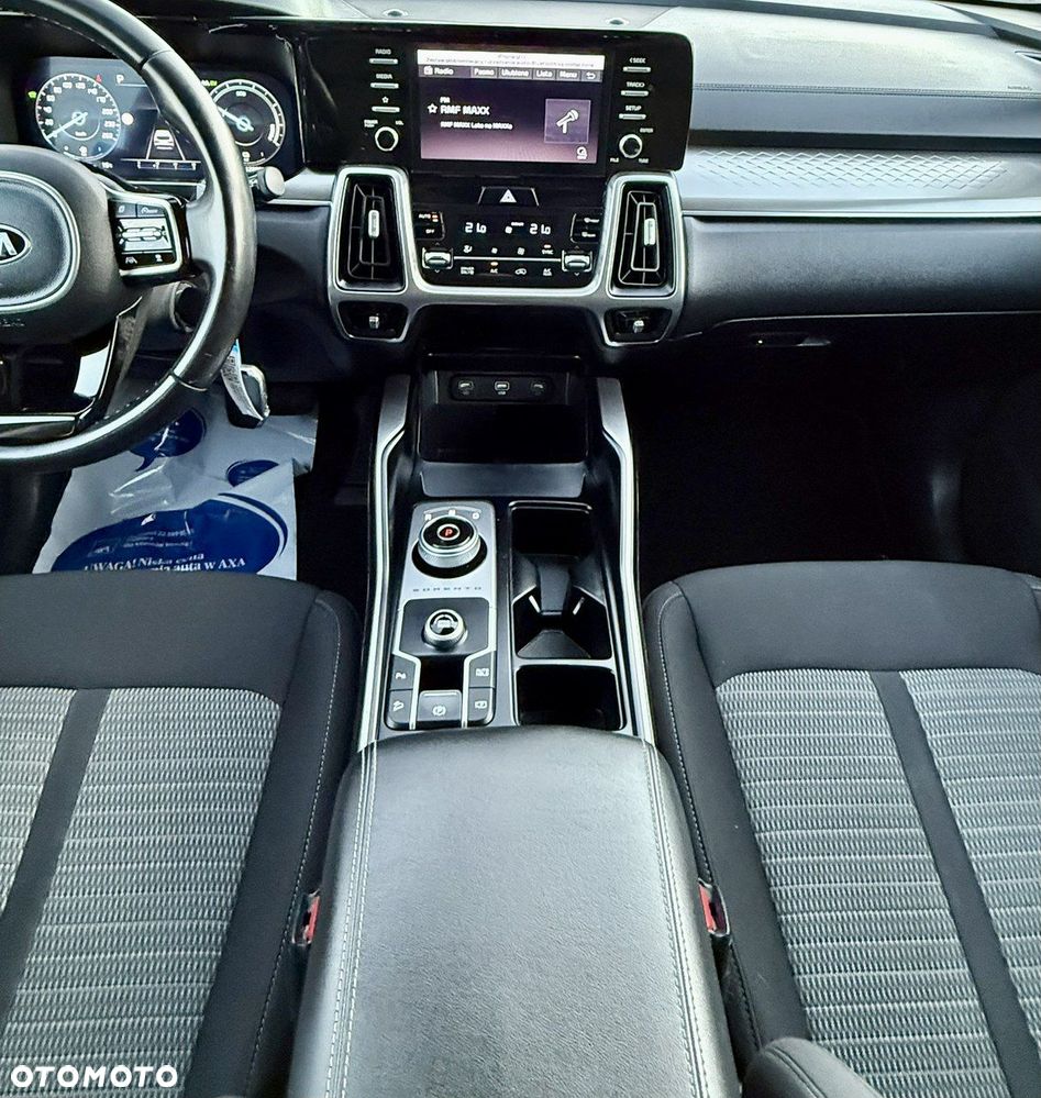 Kia Sorento - 17