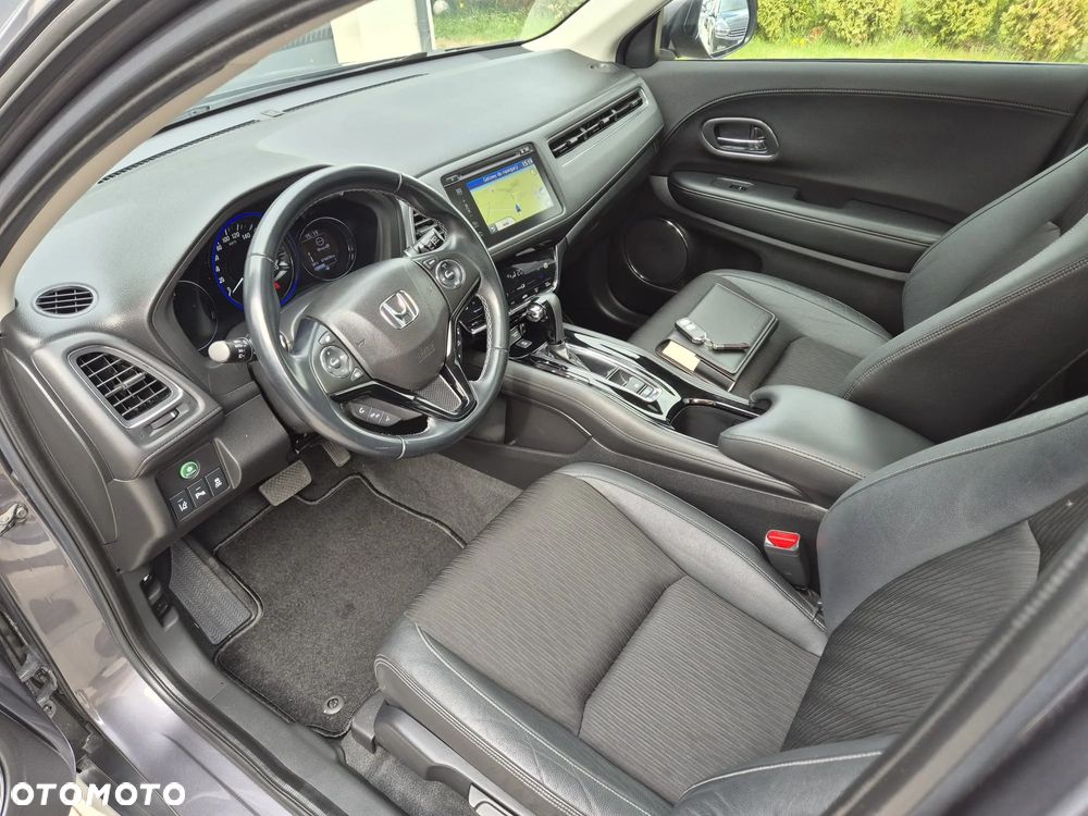 Honda HR-V 1.5 Executive (ADAS / Connect+) CVT - 12
