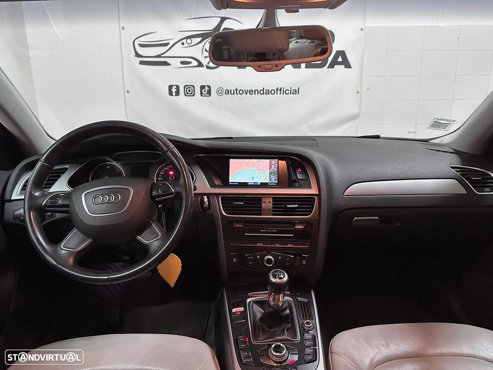 Audi A4 Avant 2.0 TDI Business Line Sport - 22