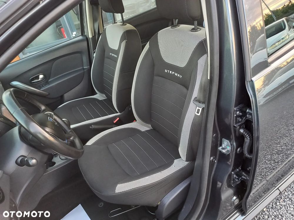 Dacia Sandero Stepway TCe 90 (S&S) Celebration - 17