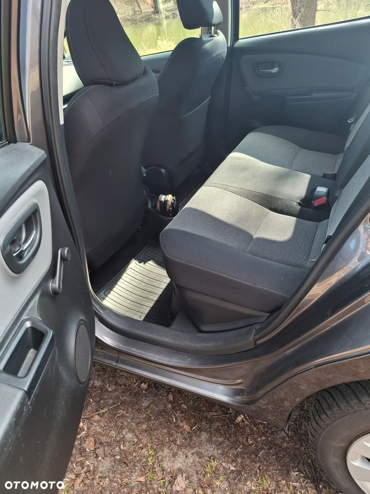 Toyota Yaris Hybrid 100 Dynamic EU6 - 10