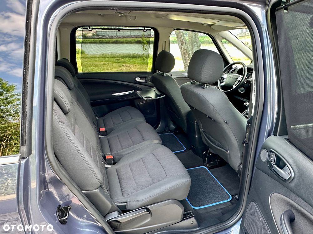 Ford Galaxy 2.0 TDCi DPF Business Edition - 22
