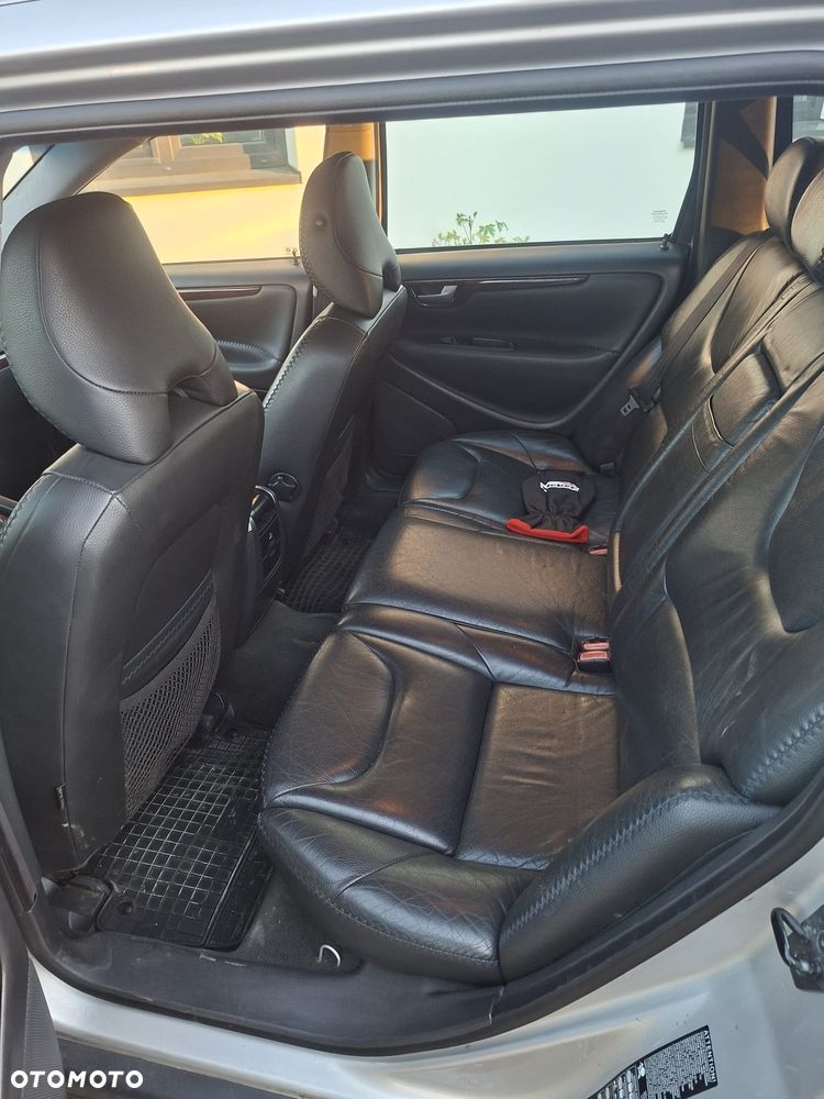 Volvo XC 70 - 12