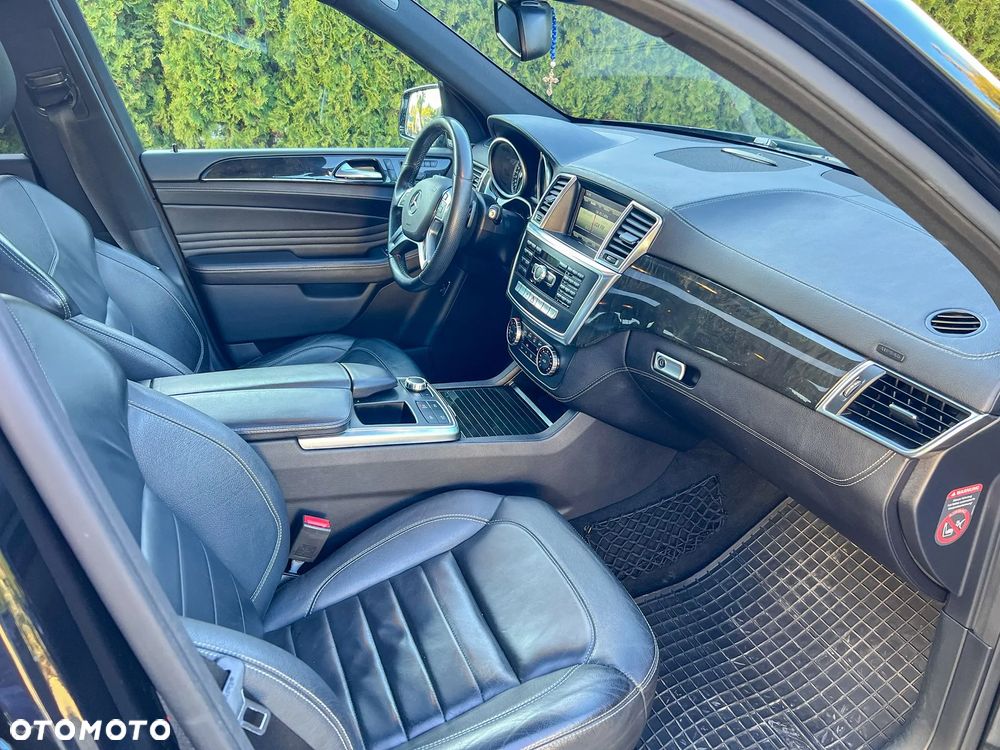 Mercedes-Benz ML 350 BlueTEC 4-Matic - 13