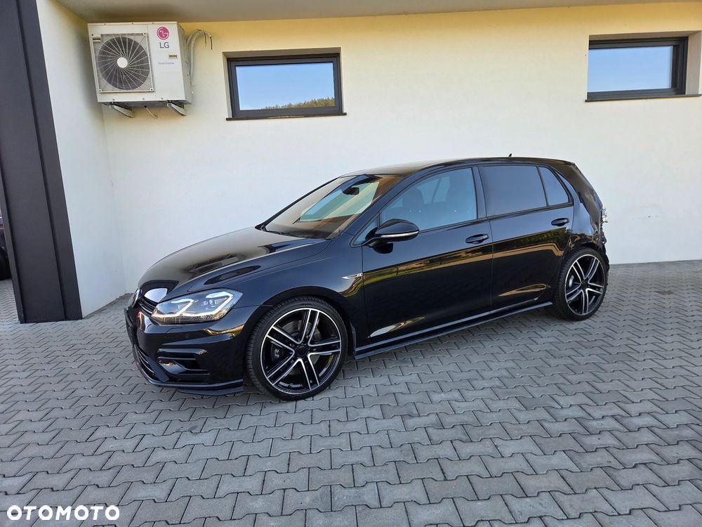 Volkswagen Golf - 19