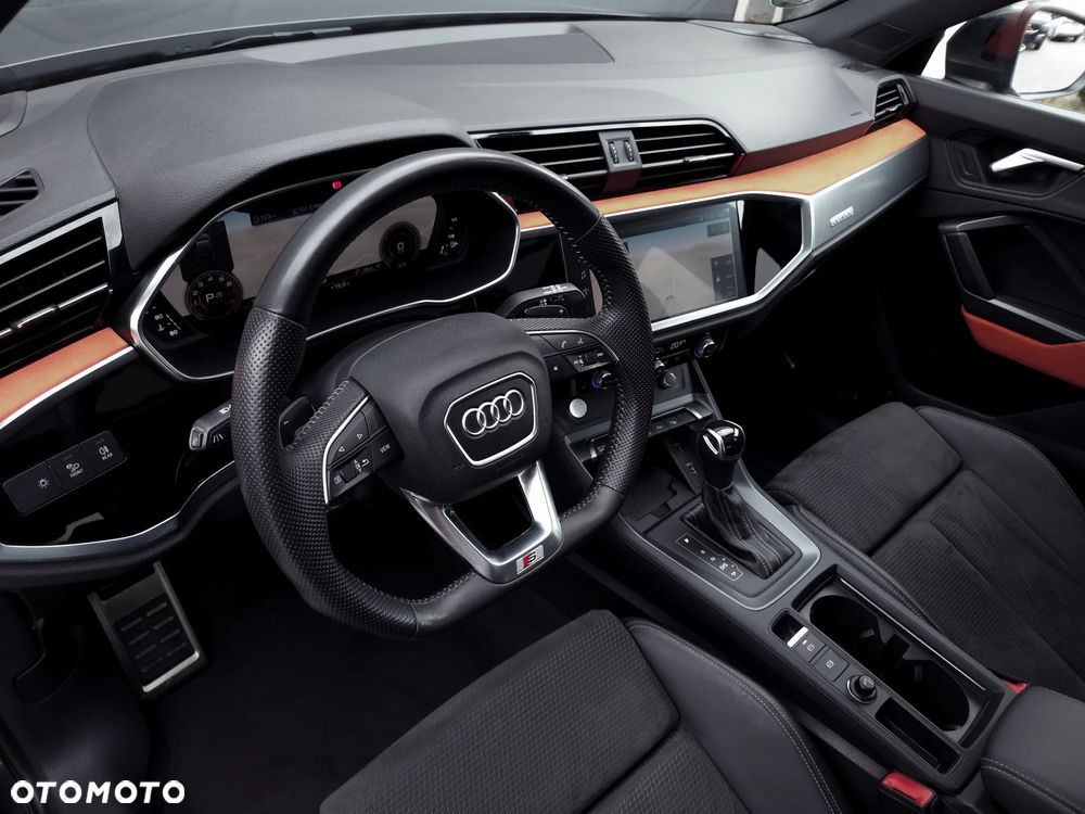 Audi Q3 40 TFSI Quattro S tronic S line - 3