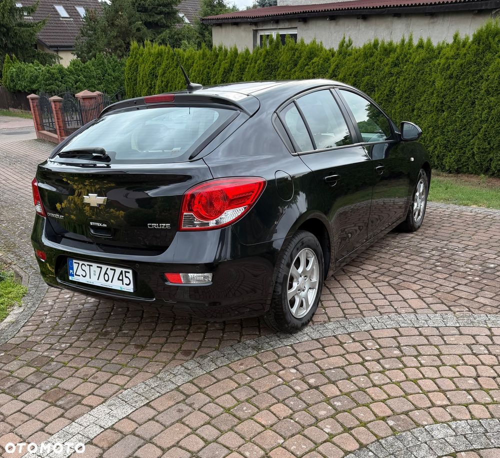 Chevrolet Cruze 2.0 D LT - 8