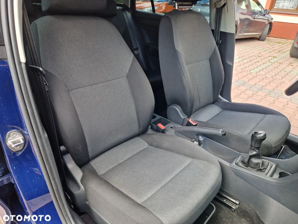 Skoda RAPID 1.2 TSI Ambition - 22