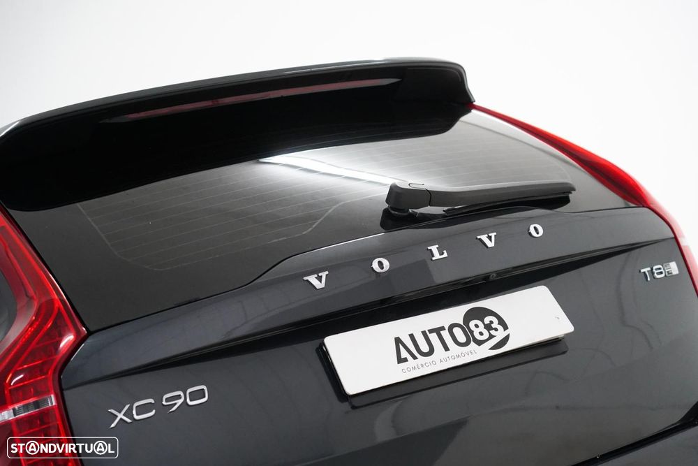 Volvo XC 90 2.0 T8 PHEV Momentum Plus AWD - 22