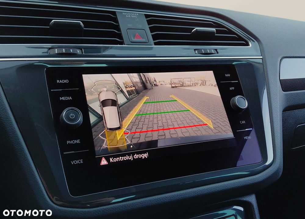 Volkswagen Tiguan 1.5 eTSI Elegance DSG - 36