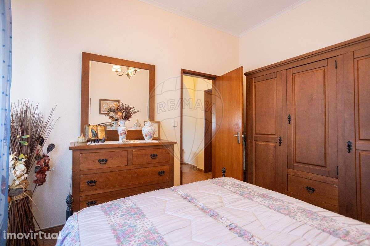 Moradia T2 para venda - Grande imagem: 5/36