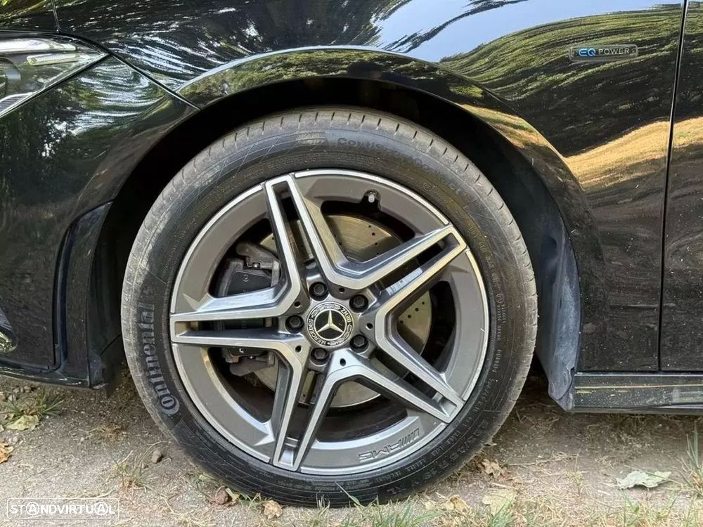 Mercedes-Benz CLA 250 e - 11