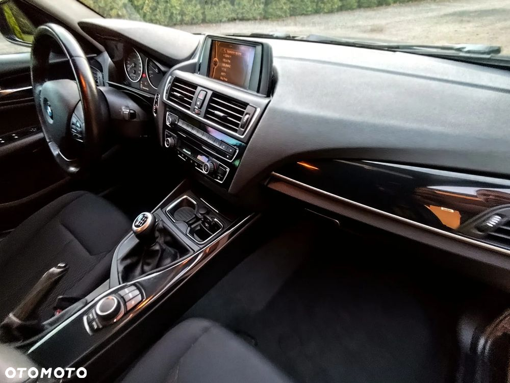 BMW Seria 1 118d - 9