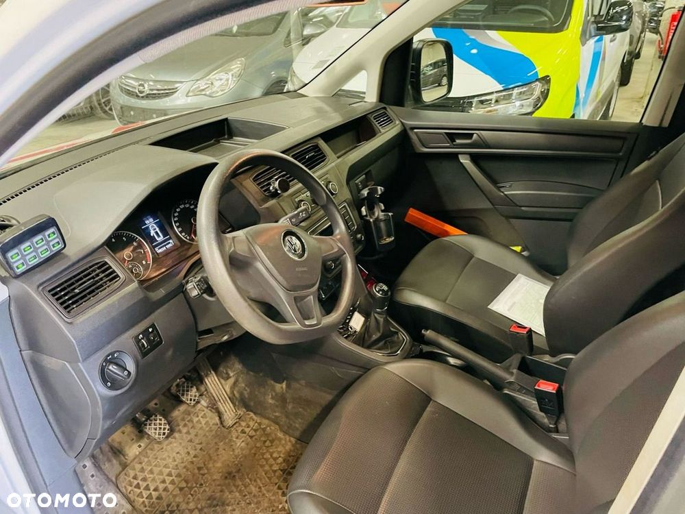 Volkswagen Caddy - 4