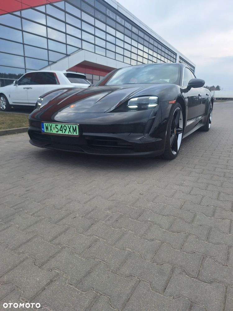 Porsche Taycan - 1
