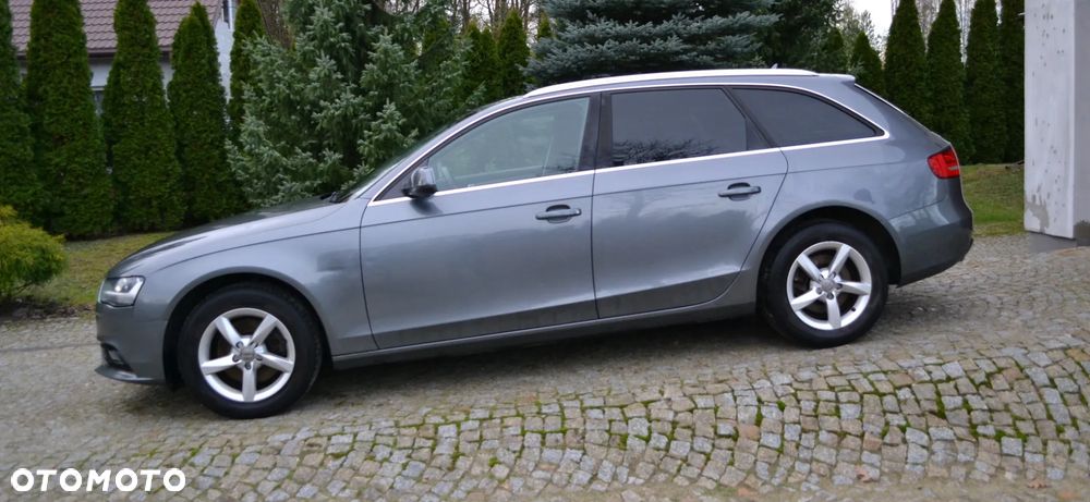 Audi A4 Avant - 8