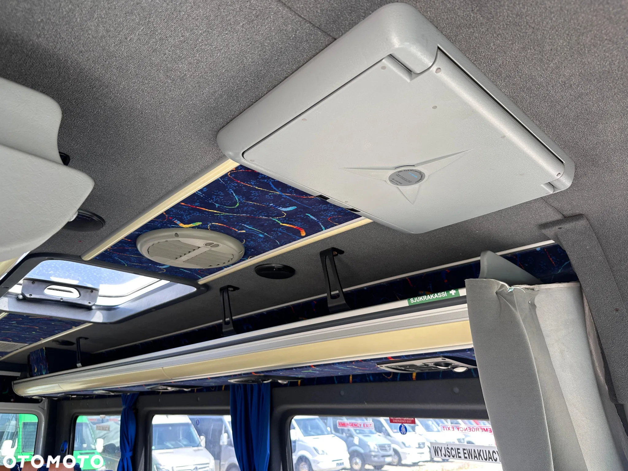 Mercedes-Benz Sprinter 519 - 15
