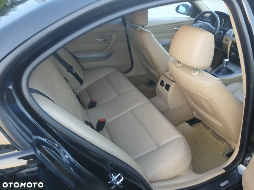 BMW Seria 3 - 15