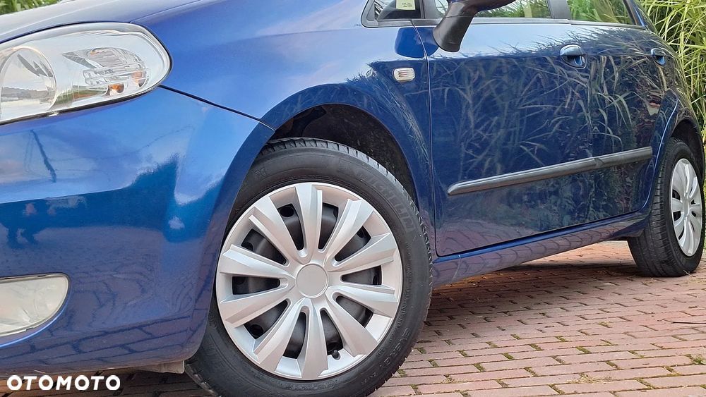 Fiat Grande Punto - 29