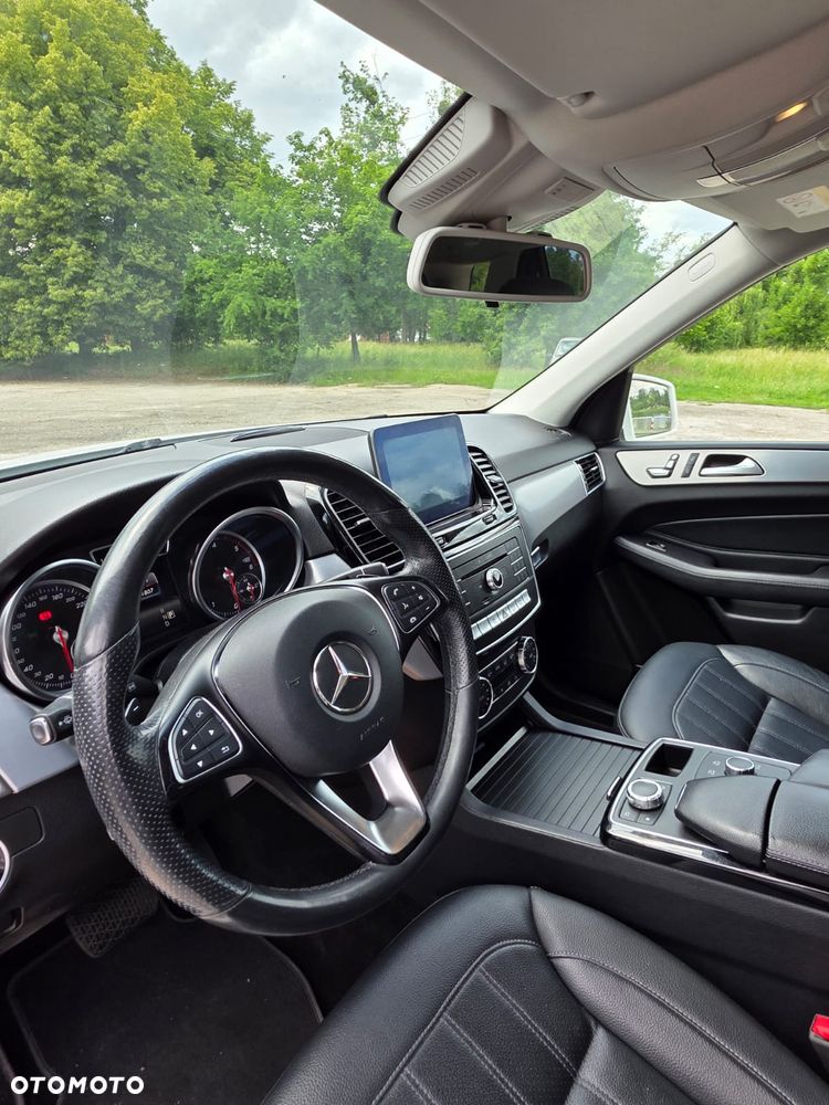 Mercedes-Benz GLE 250 d 4-Matic - 12