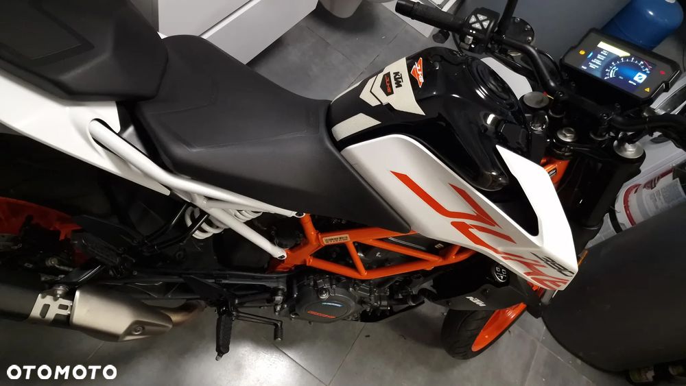 KTM Duke - 7