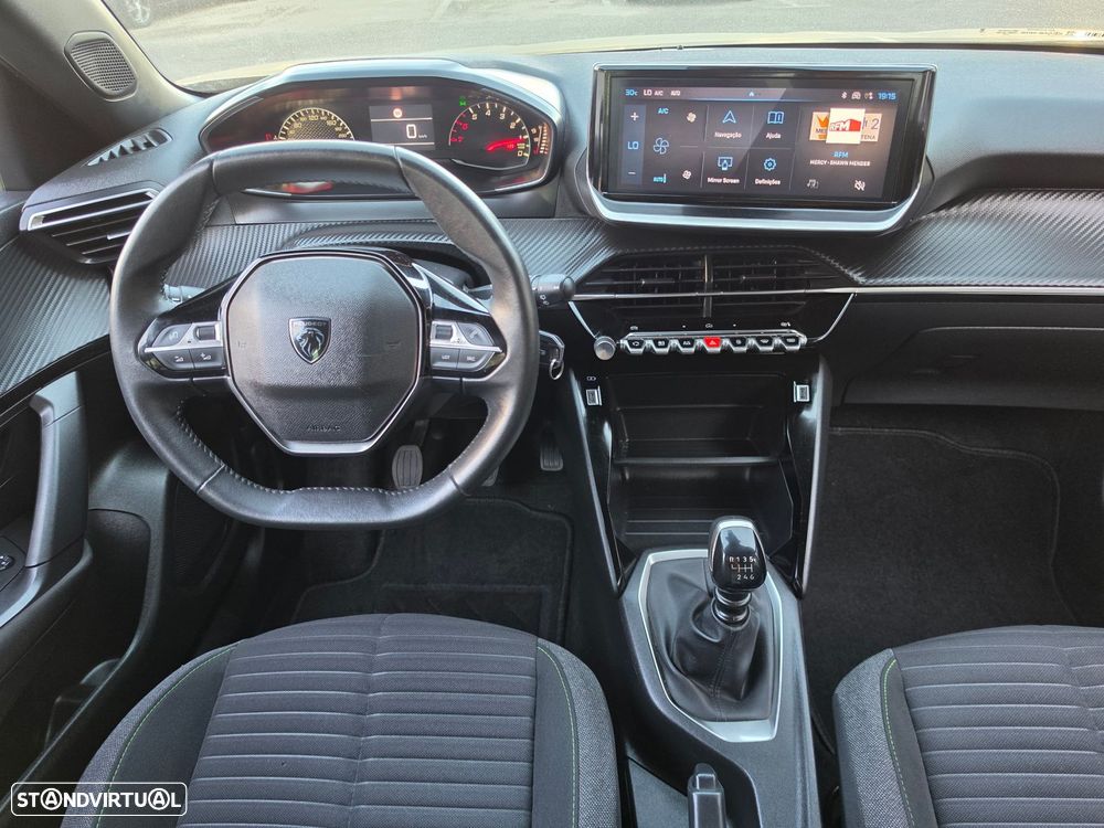 Peugeot 2008 1.2 PureTech Active Pack - 38