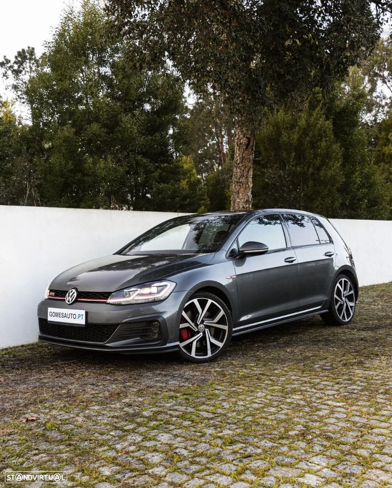 VW Golf 2.0 TSi GTI DSG - 1