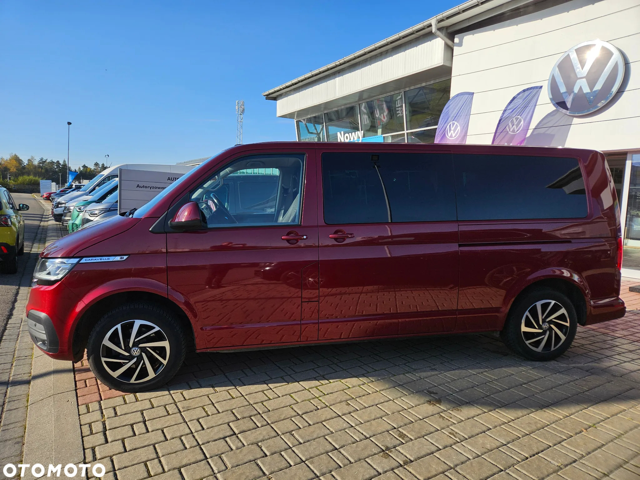 Volkswagen Caravelle 2.0 TDI L2 Comfortline 4Motion - 4
