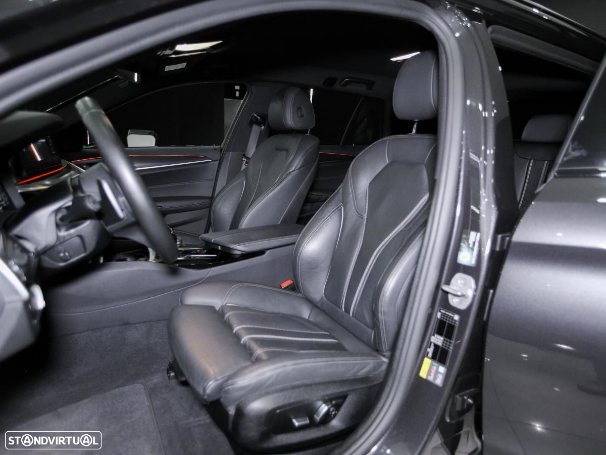 BMW 530 e iPerformance Pack M - 8