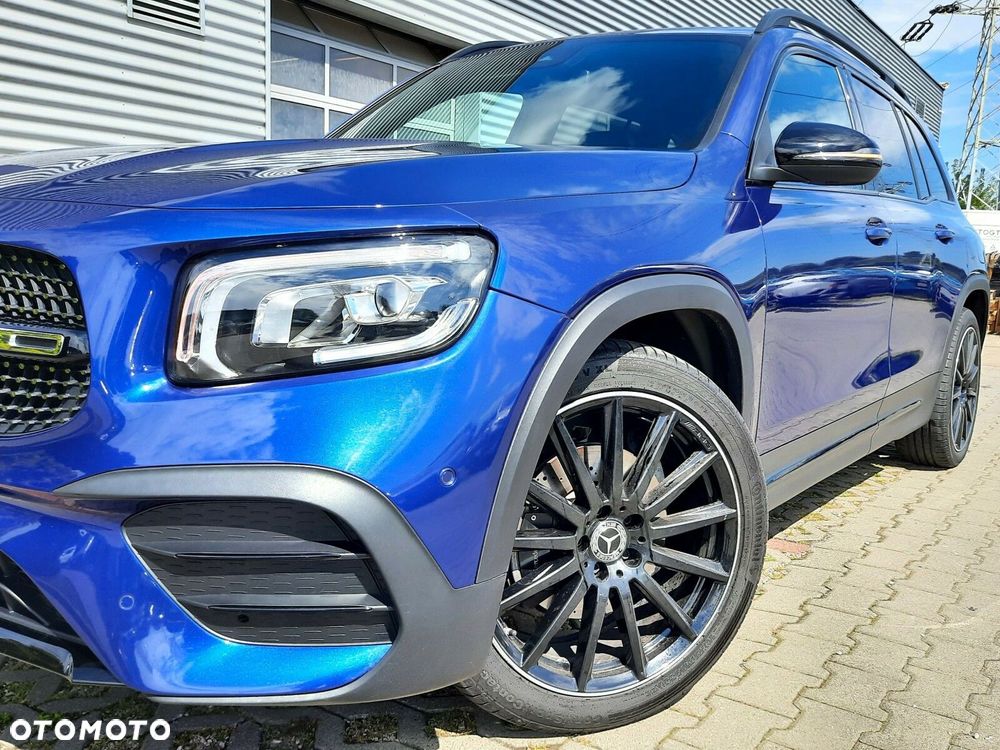 Mercedes-Benz GLB 200 d 4-Matic AMG Line 8G-DCT - 25