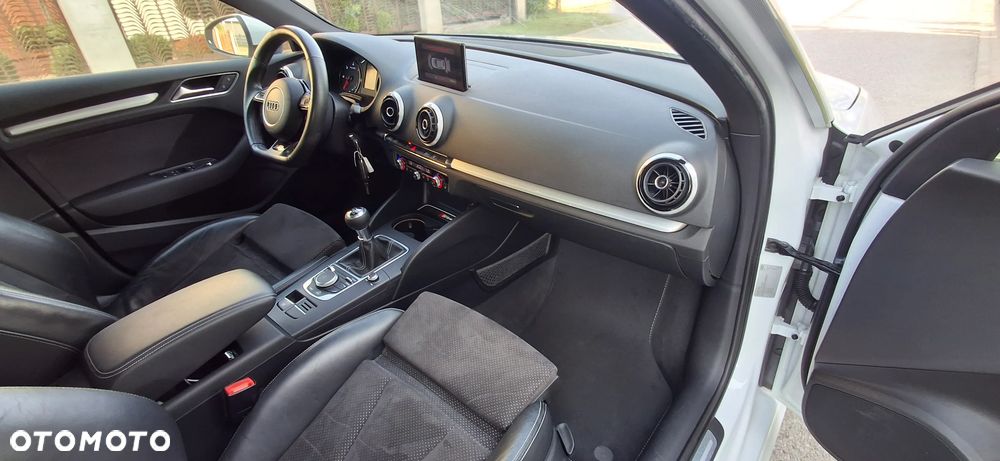 Audi A3 Sportback 2.0 TDI (clean diesel) S line Sportpaket - 18