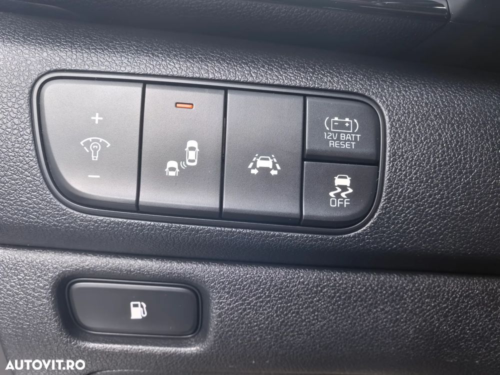 Kia Niro 1.6 GDI HEV 2WD OPF Aut. Vision - 9
