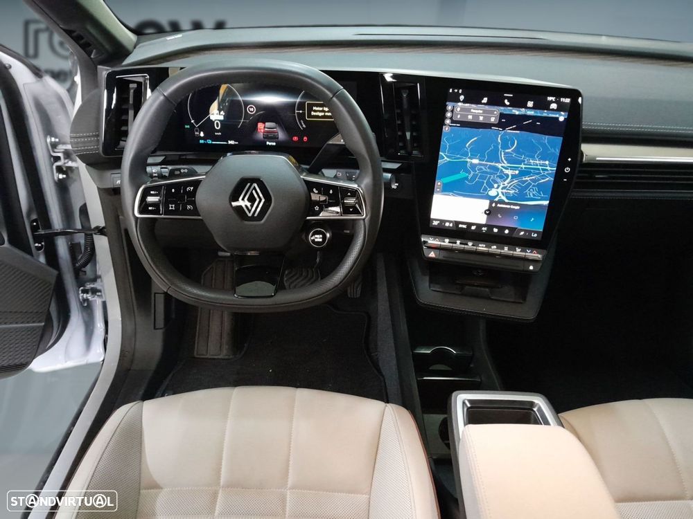 Renault Mégane E-Tech - 13