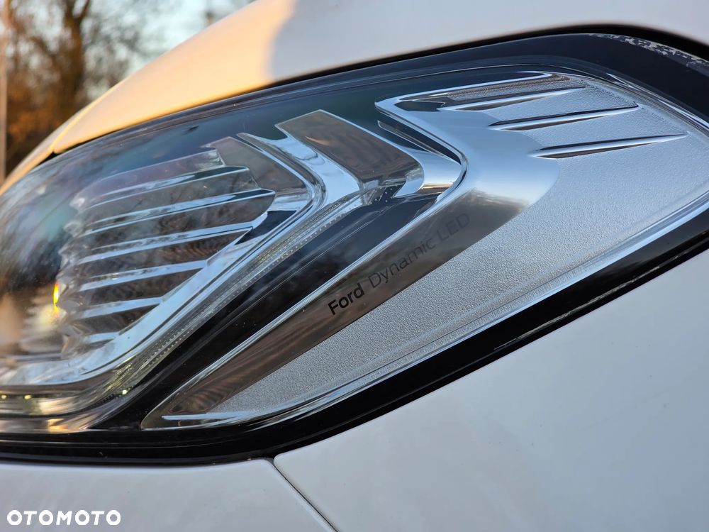 Ford Mondeo 2.0 TDCi Bi-Turbo ST-Line X PowerShift - 32