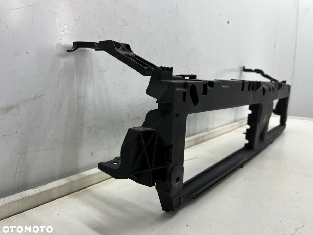 Osłona chłodnicy Audi A4 B9 15-19r.  obudowa ramka żaluzji atrapy zderzaka pasa przedniego 8w0807771 - 3