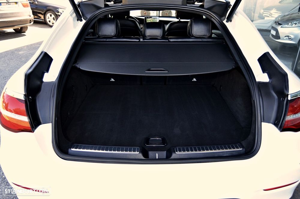 Mercedes-Benz GLC 250 d Coupé AMG Line 4-Matic - 55