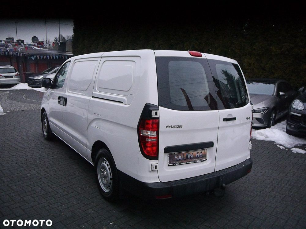 Hyundai H-1 - 6