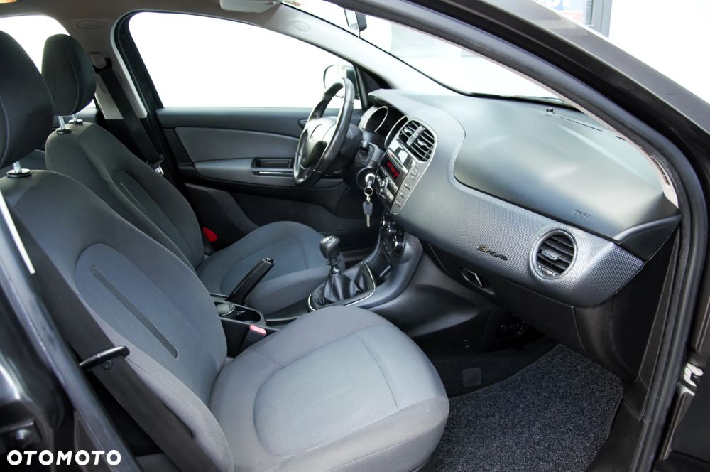 Fiat Bravo 1.4 16V Easy - 9