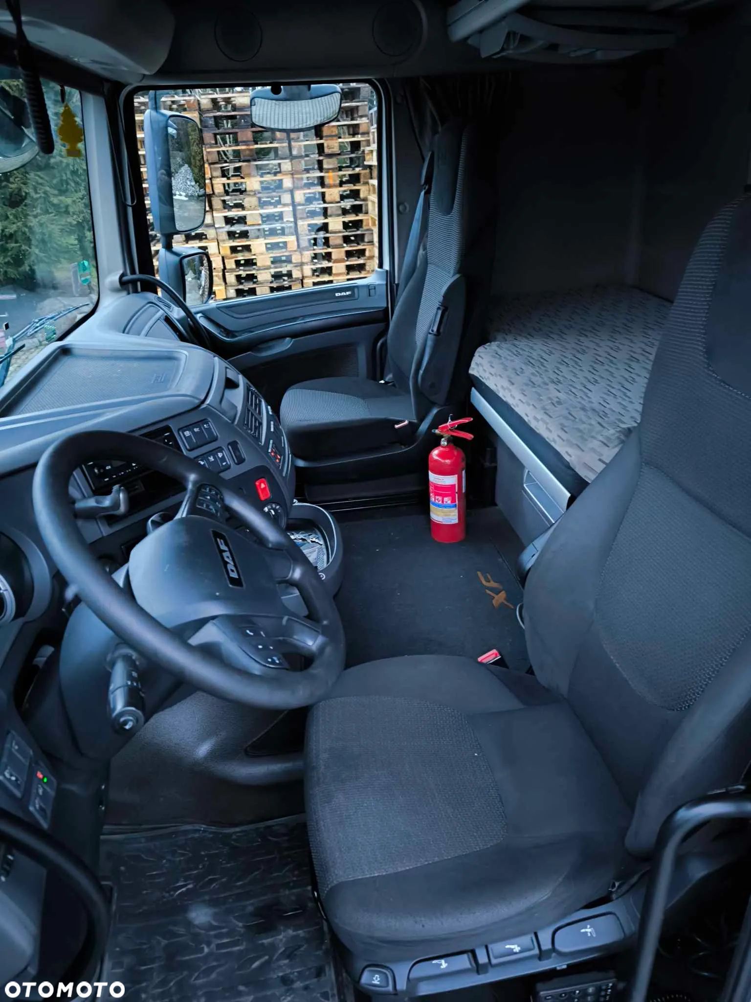 DAF XF EURO 6 460 LOW DECK - 4