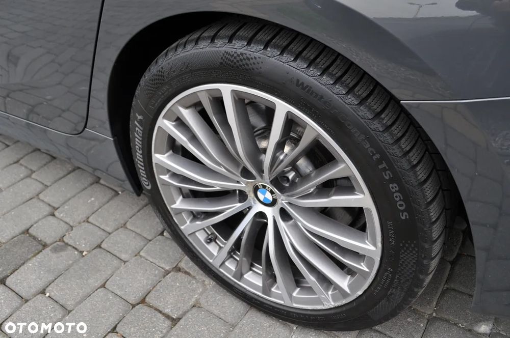 BMW Seria 3 330d Luxury Line sport - 15