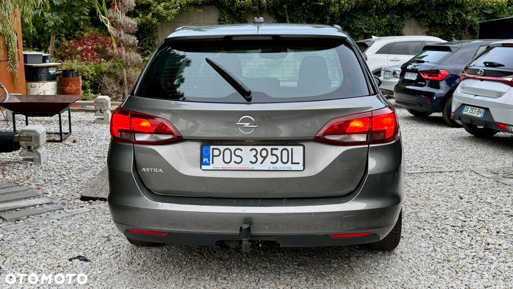 Opel Astra - 18